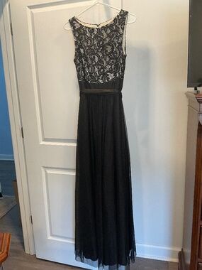 EXCELLENT CONDITION - Full Length Evening Gown